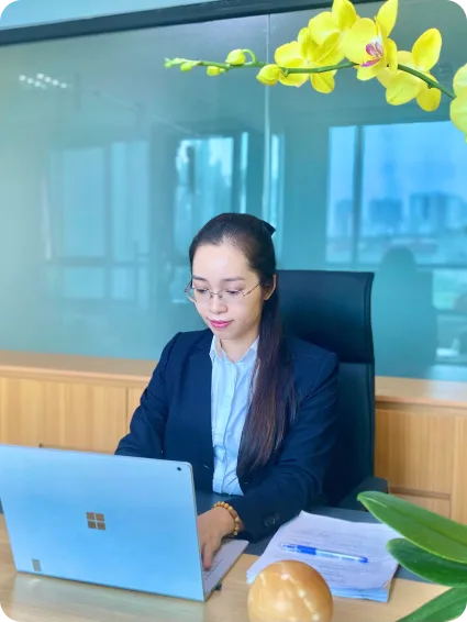 Ms. Phạm Thu Huyền